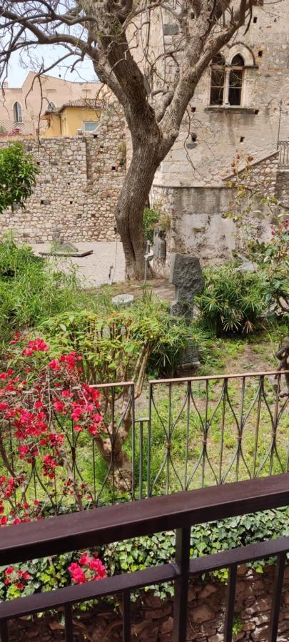B&B Akropolis 타오르미나 외부 사진
